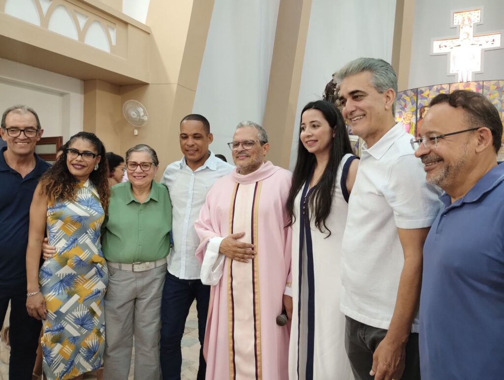 Hospital Clériston Andrade celebra 42 anos com crescimento de quase 32% nos atendimentos